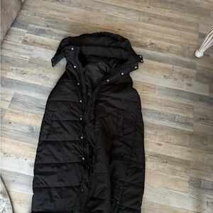 Black Hooded Puffer Vest